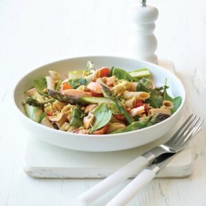 Salmon and asparagus pasta