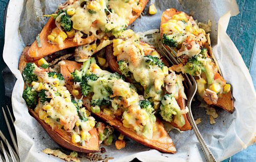 Baked kumara with tuna and sour cream