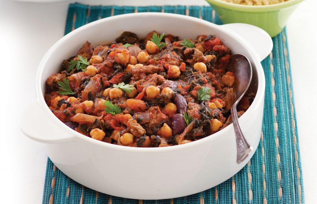 Baked lamb with chickpeas and spinach Baked lamb with chickpeas and spinach