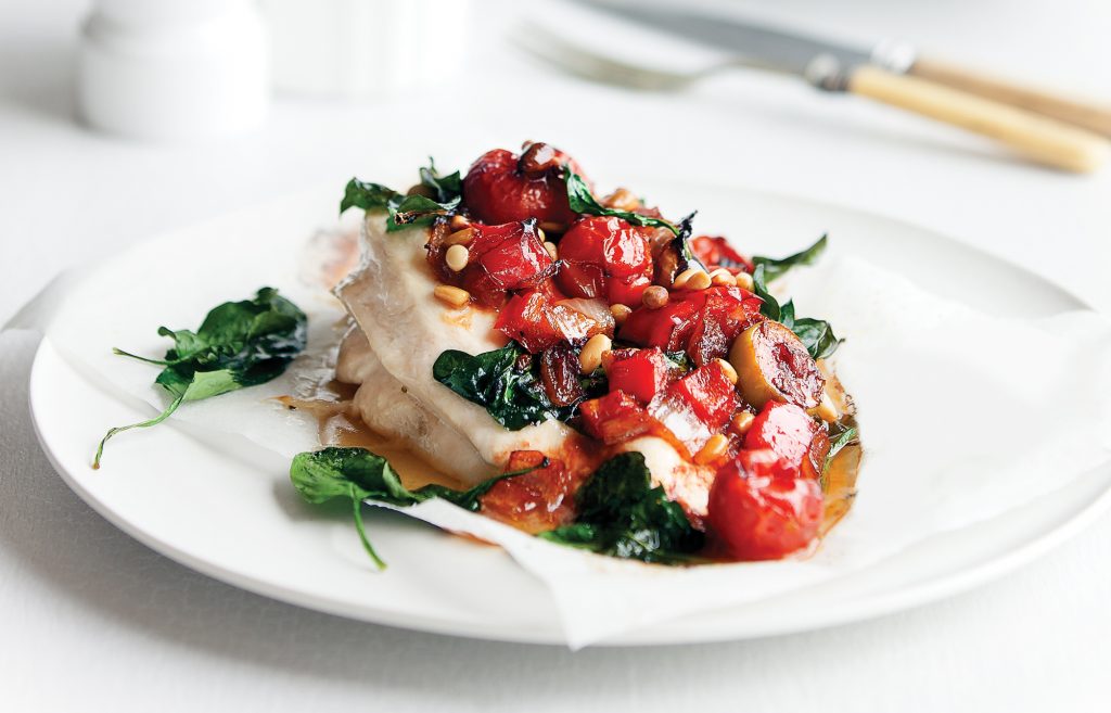 Chicken with tomato and olive pesto Chicken with tomato and olive pesto