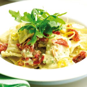 Creamy pesto ravioli