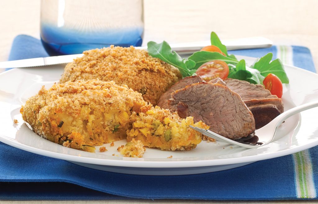 Crispy vegetable cakes with steak Crispy vegetable cakes with steak