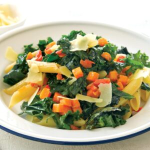Garlic and chilli kale pasta