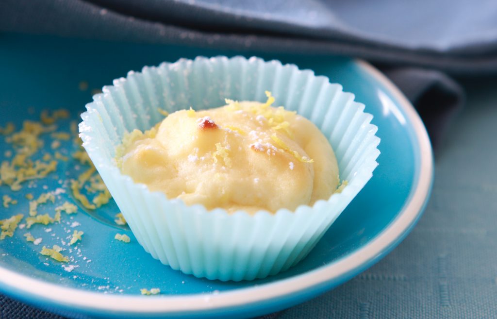 Gluten-free mini lemon cheesecake muffins Gluten-free mini lemon cheesecake muffins