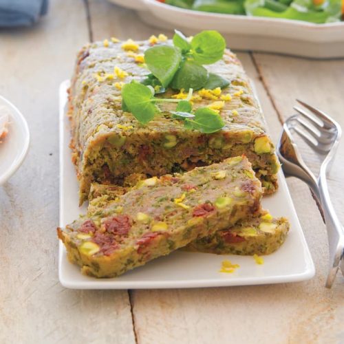 Herby apricot and nut stuffing