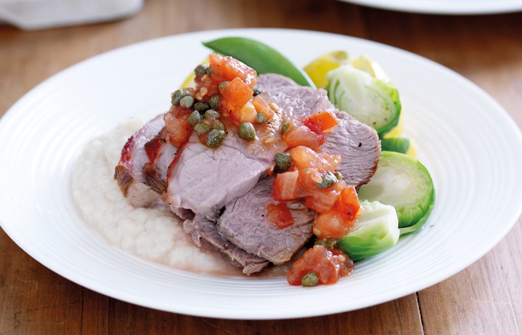Lamb roast on cauliflower mash Lamb roast on cauliflower mash