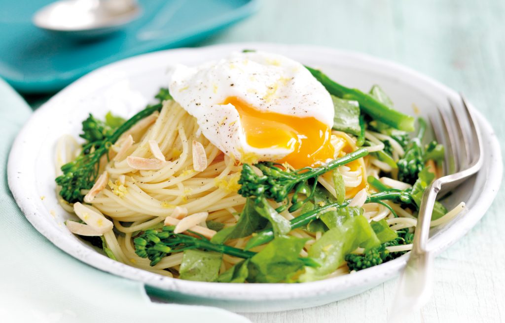 Lemony pasta with poached eggs Lemony pasta with poached eggs