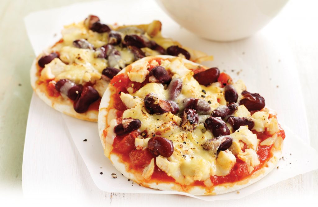Mexican chicken pizzas
