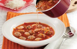 Minestrone soup with pork balls