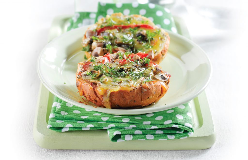 Cheesy pizza bun Cheesy pizza bun