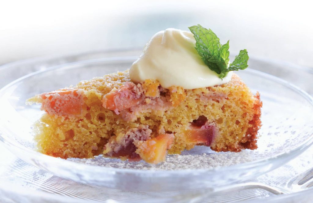 Nectarine almond sponge Nectarine almond sponge