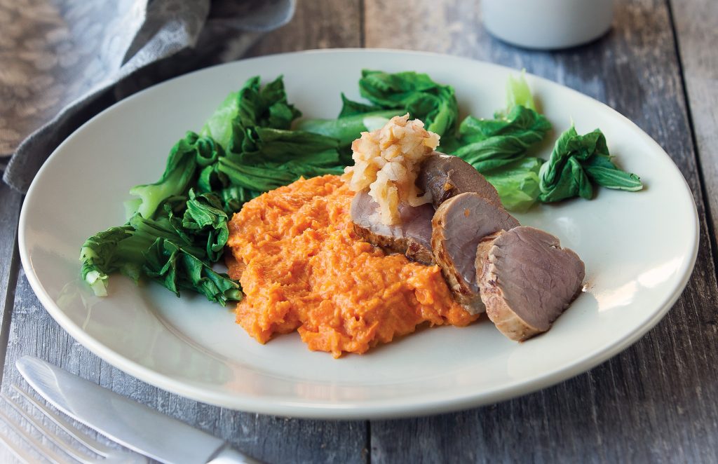 Pork fillet with roasted pumpkin mash and apple salad Pork fillet with roasted pumpkin mash and apple salad
