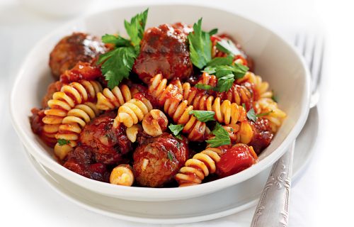 Quick meatballs in tomato sauce