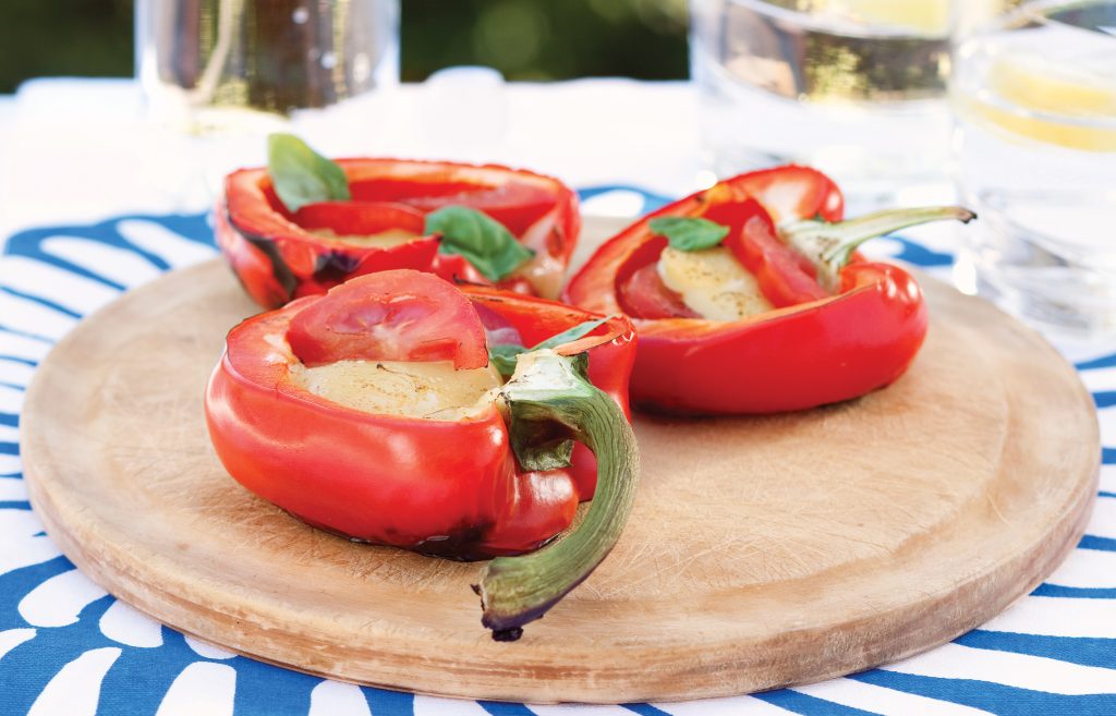 Roasted capsicums with mozzarella and tomatoes Roasted capsicums with mozzarella and tomatoes