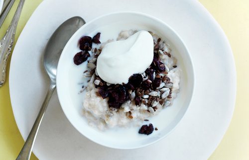 Sunflower and linseed porridge