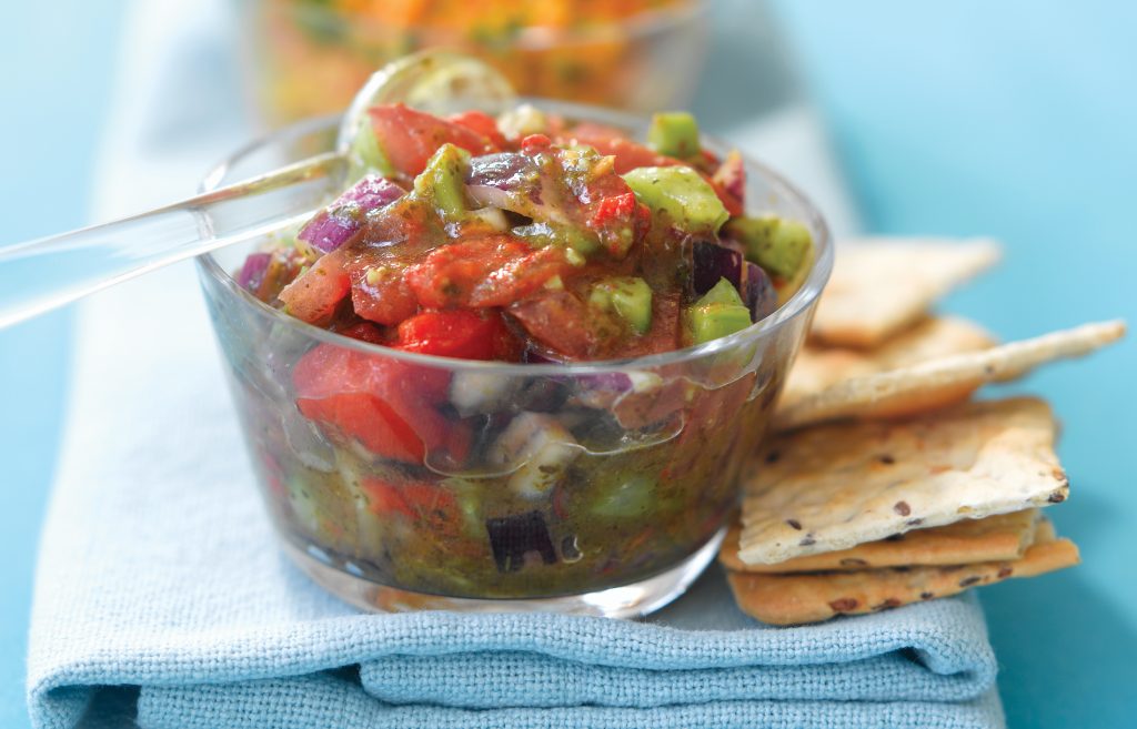 Tomato salsa pesto dip Tomato salsa pesto dip