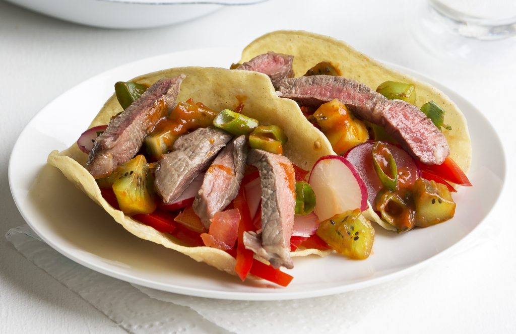 Beef tacos with fruity salsa Beef tacos with fruity salsa