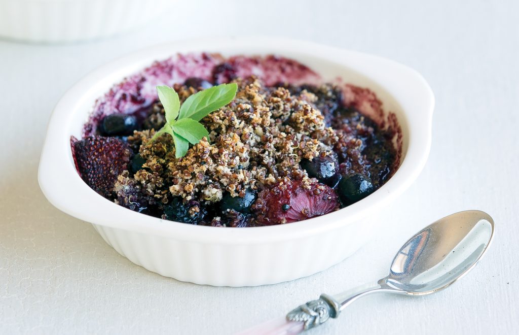 Berry almond quinoa crumble Berry almond quinoa crumble
