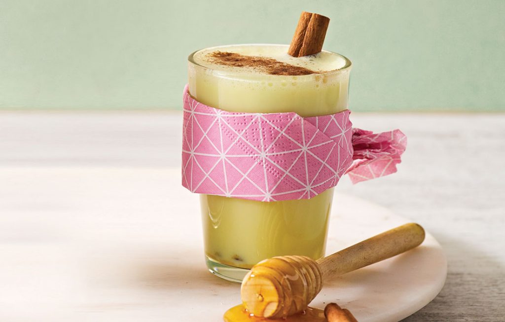 Chamomile milk tea ‘latte’ Chamomile milk tea ‘latte’