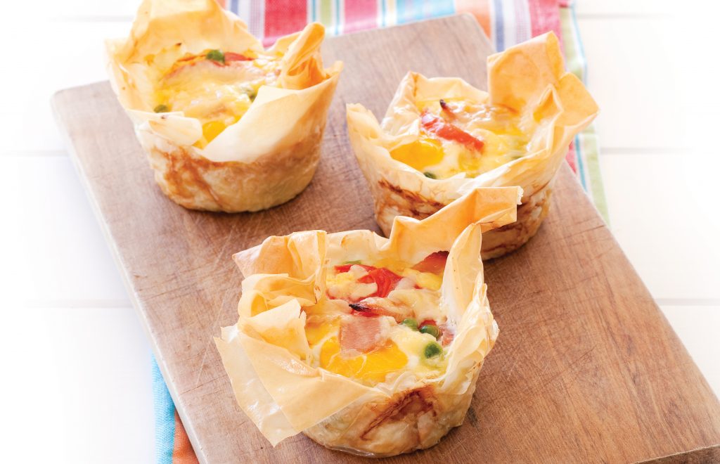 Egg and bacon picnic pies Egg and bacon picnic pies