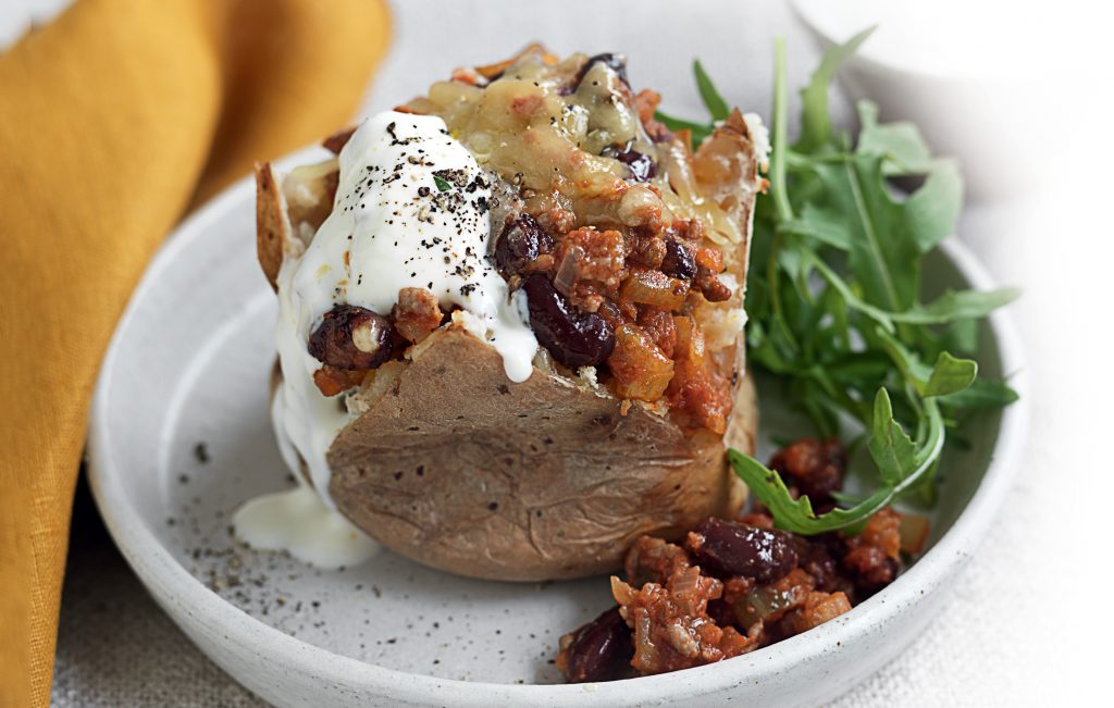 Jacket potato with Mexican beef and beans Jacket potato with Mexican beef and beans