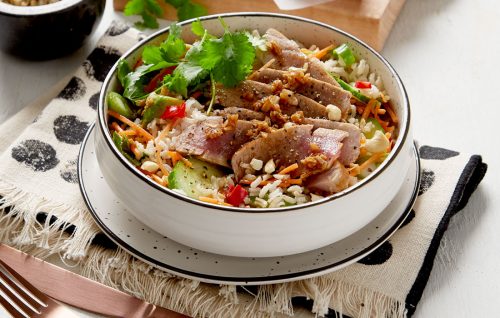 Seared tuna with a spicy rice salad and Asian flavourings