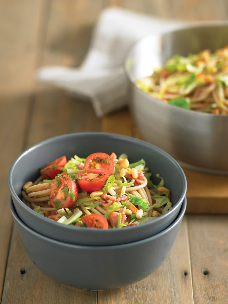 Spaghetti with bacon and Brussels sprouts Spaghetti with bacon and Brussels sprouts