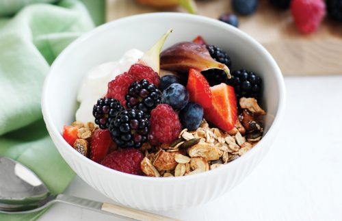 Spiced maple granola with yoghurt