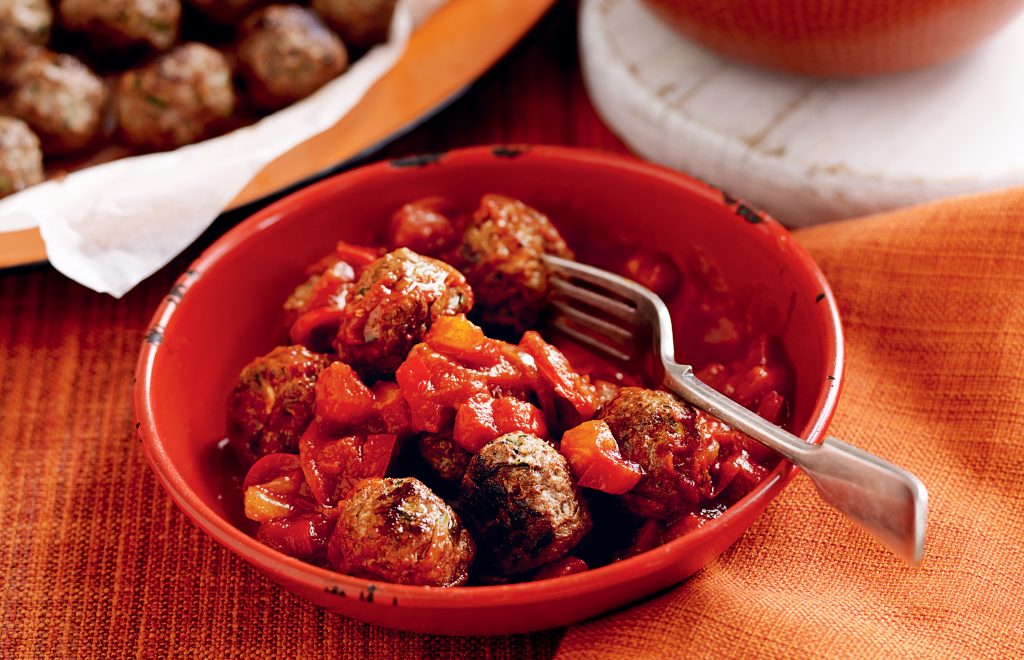 Spiced meatballs with tomato and pineapple chutney Spiced meatballs with tomato and pineapple chutney