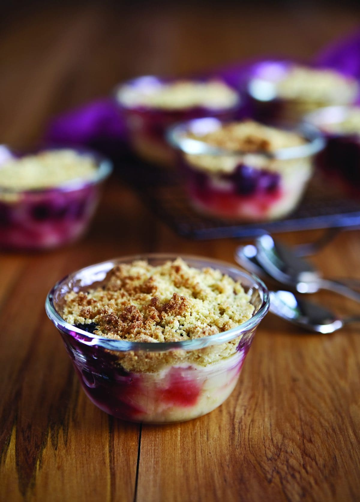 Apple and Blackcurrant Crumbles - Healthy Food Guide