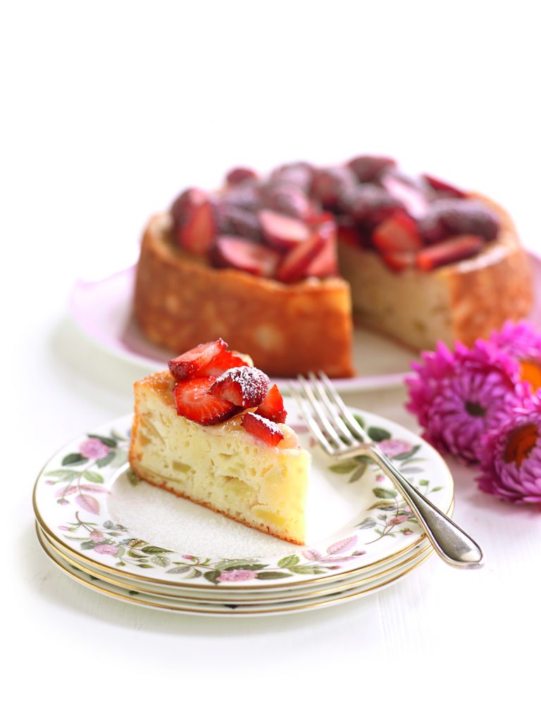Apple and yoghurt cake Apple and yoghurt cake