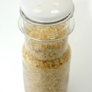 Is bought minced garlic as good as fresh?