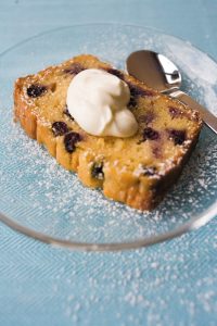 Blueberry yoghurt cake