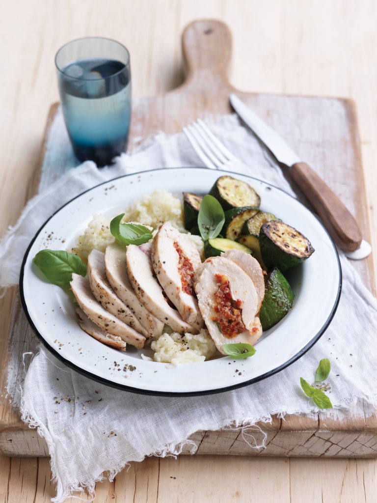 Chicken stuffed with ricotta, semi-dried tomatoes and basil Chicken stuffed with ricotta, semi-dried tomatoes and basil