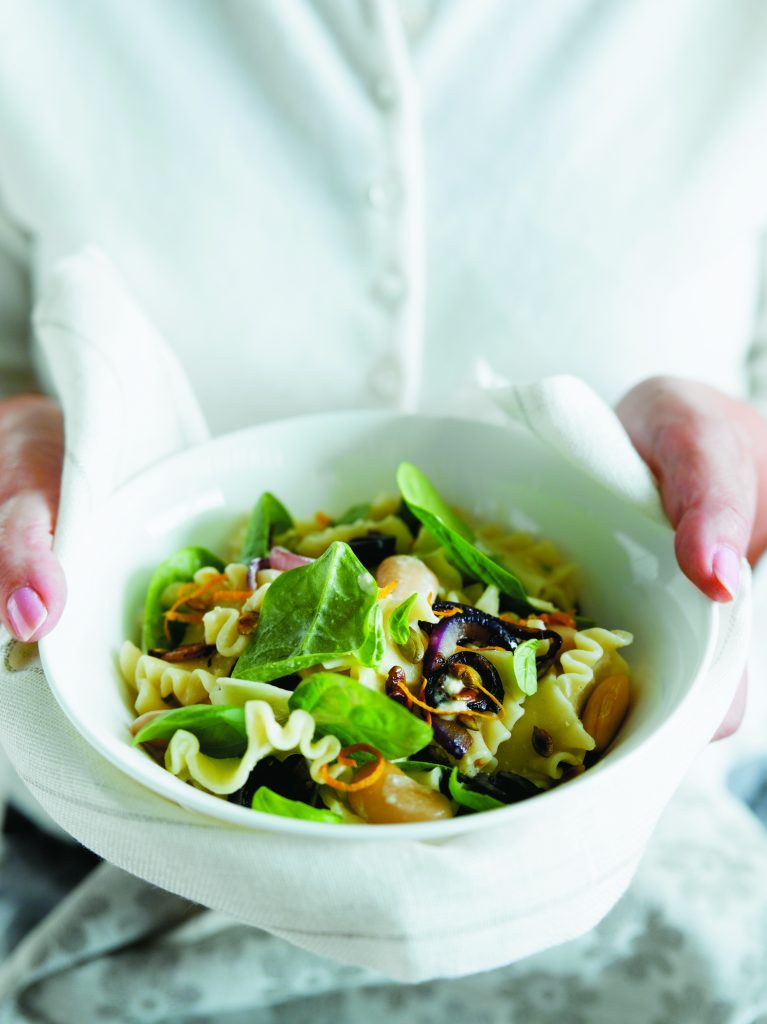 Citrus hummus pasta with butter beans and spinach Citrus hummus pasta with butter beans and spinach