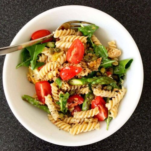 Creamy salmon and dill pasta salad