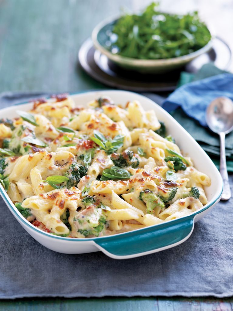 Creamy tuna and broccoli pasta bake - Healthy Food Guide