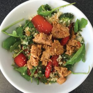 Crunchy couscous and tuna salad