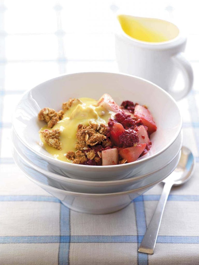 Delicious pear and raspberry crumble Delicious pear and raspberry crumble