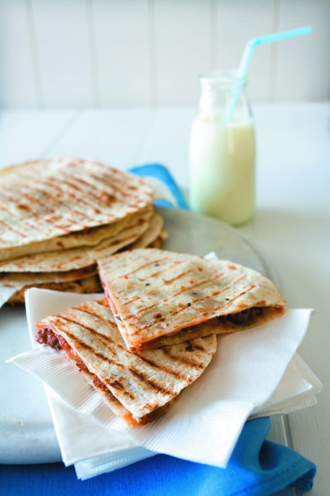 Easy beef and bean quesadillas Easy beef and bean quesadillas
