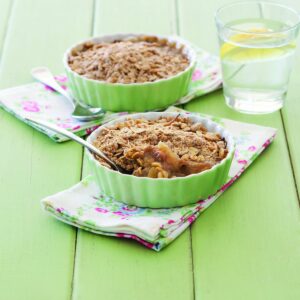 Easy spiced feijoa crumble