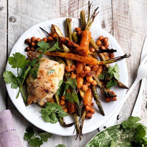 Garlic chicken with tandoori vegetables