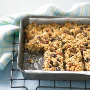 Homemade muesli bars