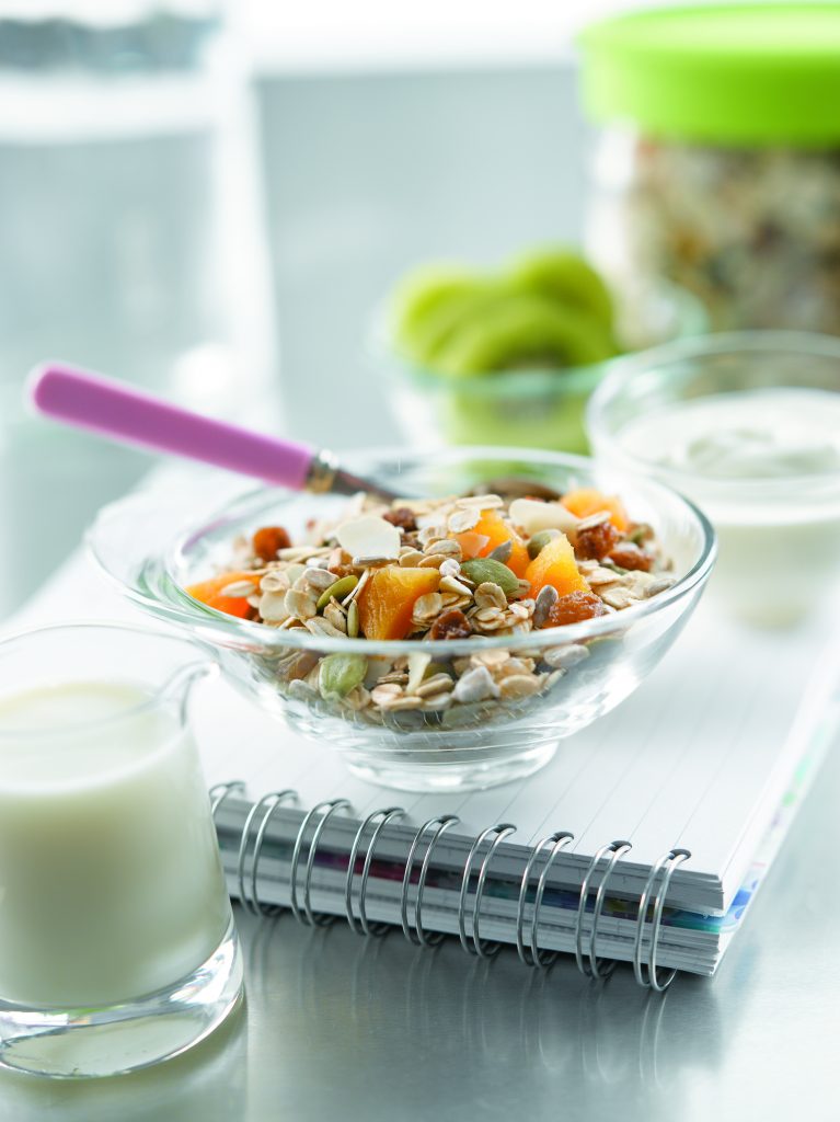 Munchy muesli mix