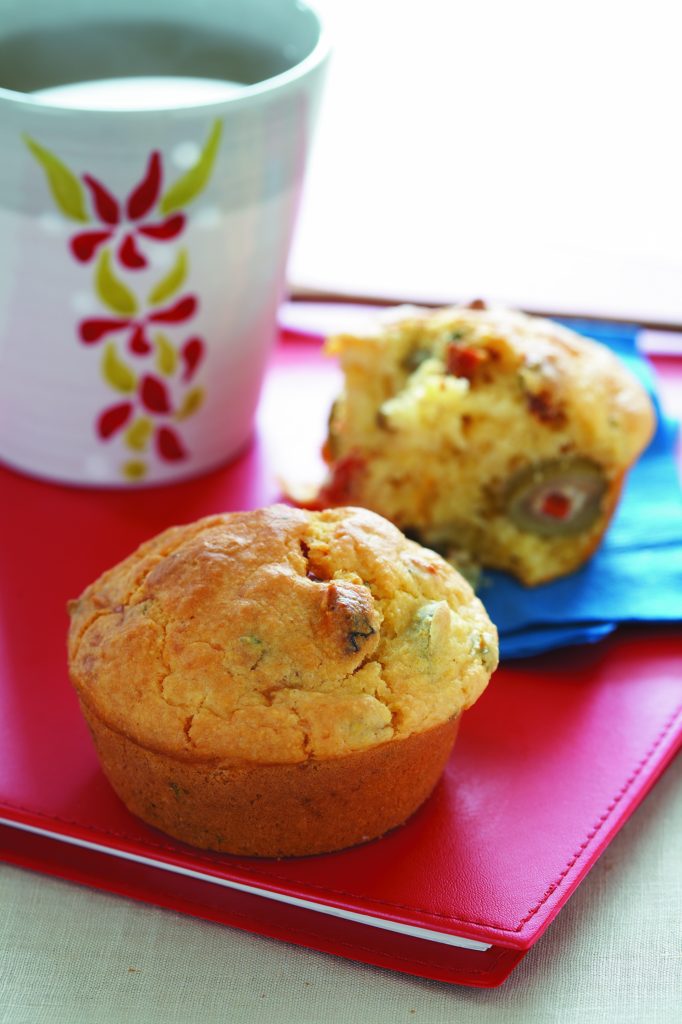 Olive, thyme and tomato muffins Olive, thyme and tomato muffins