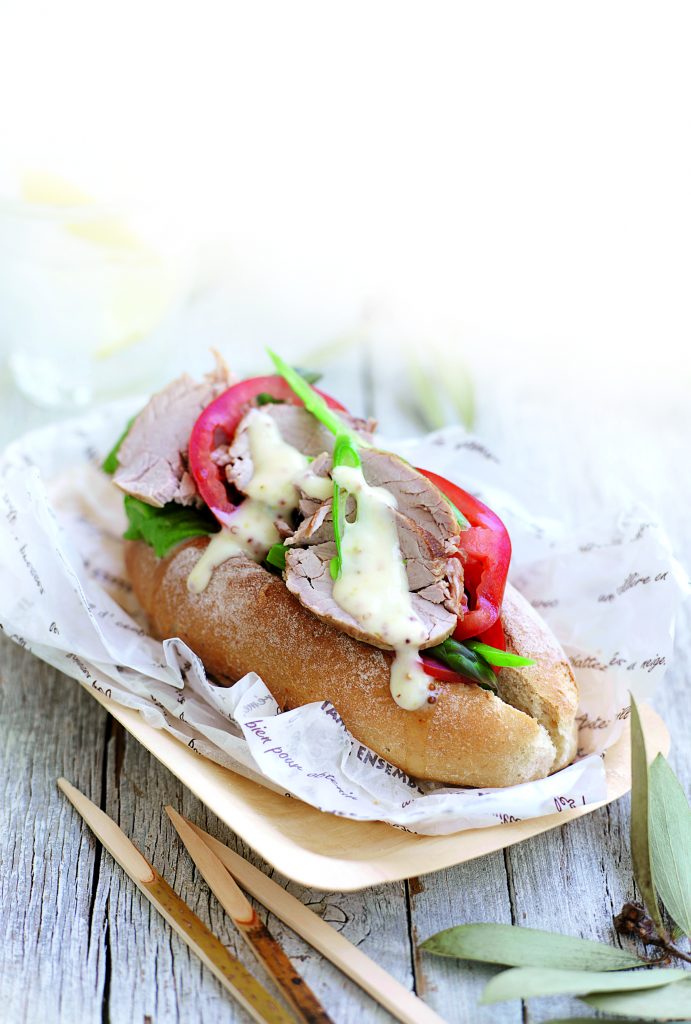 PLT sandwich with honey-mustard dressing PLT sandwich with honey-mustard dressing