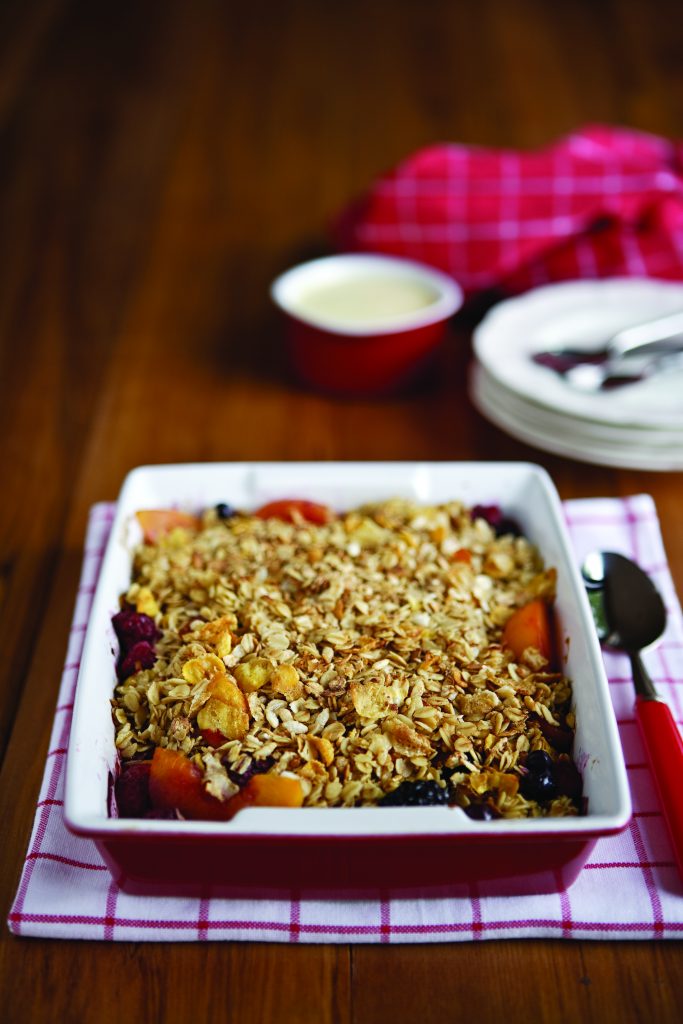 Peach melba crumble Peach melba crumble
