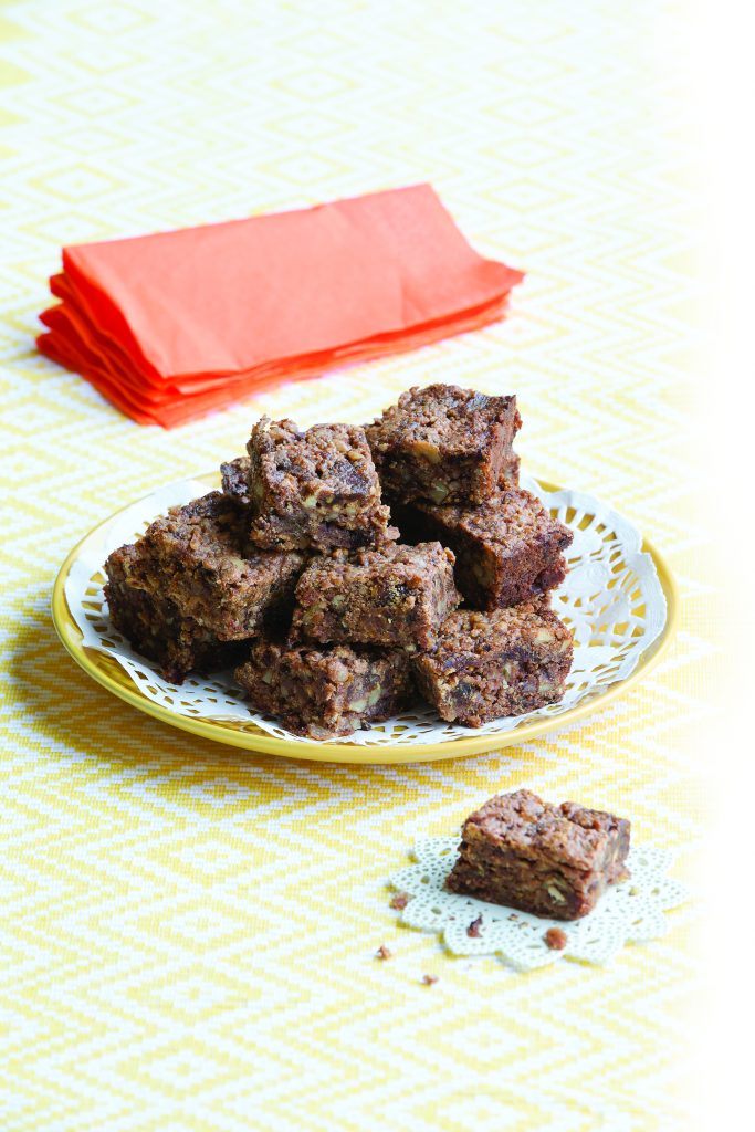 Pecan and chocolate slice Pecan and chocolate slice