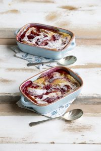 Plum claufoutis