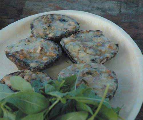 Portobello mushrooms with blue cheese